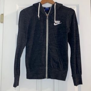 Nike top and bottom size S